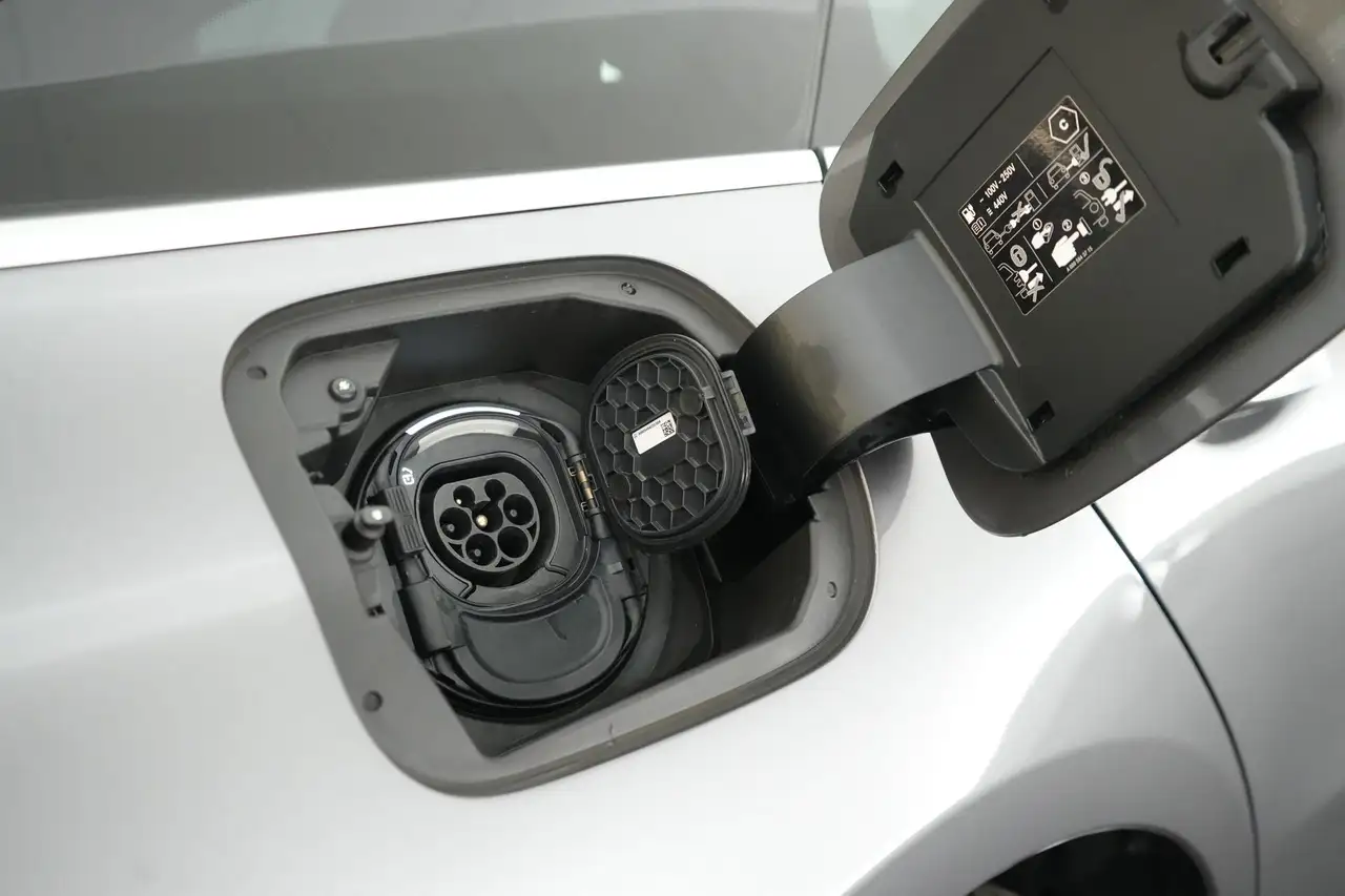 Mercedes-Benz CLA SB 250e PHEV Business Solution Luxury Plus LEDER/C, миниатюра 24