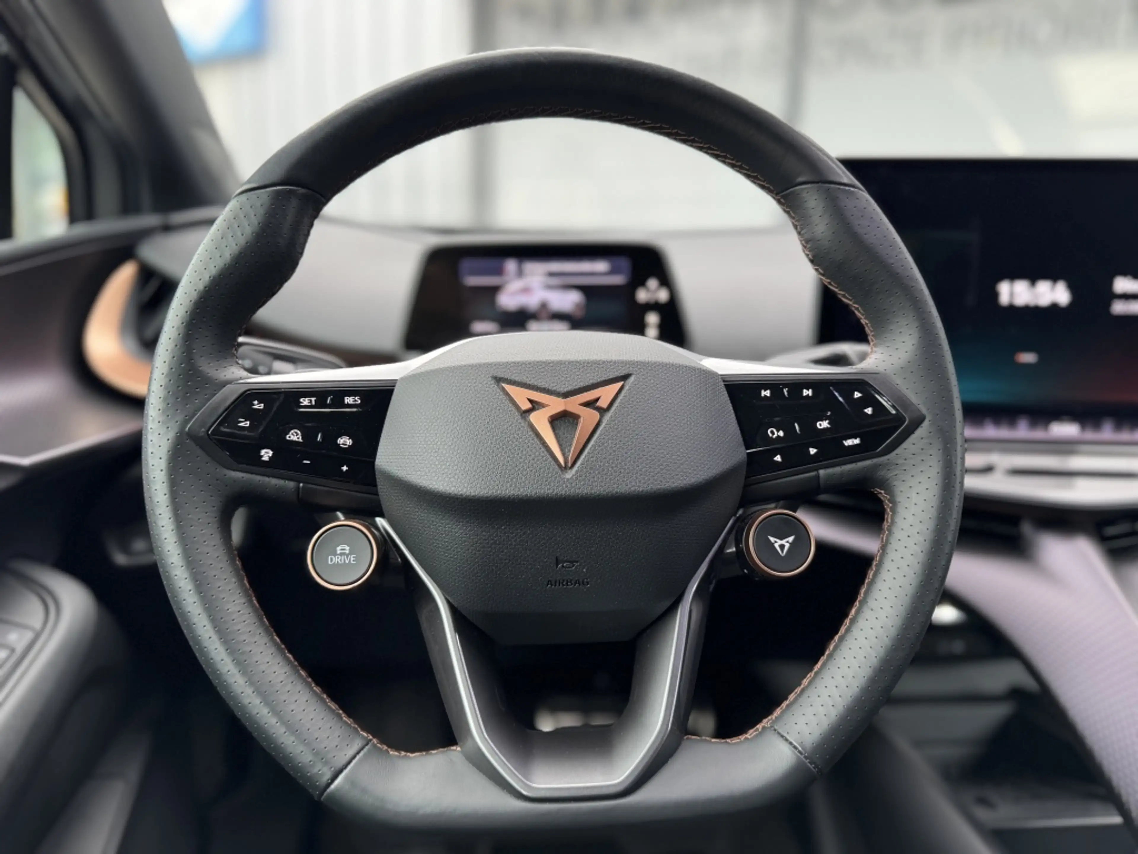 CUPRA Tavascan Business 82 kWh | Navi | Stoelverwarming | Warmtep — photo 8