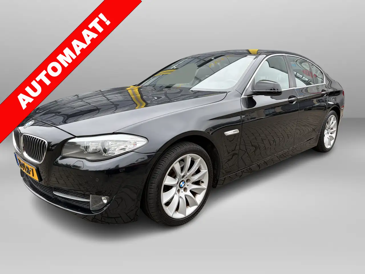 BMW 523