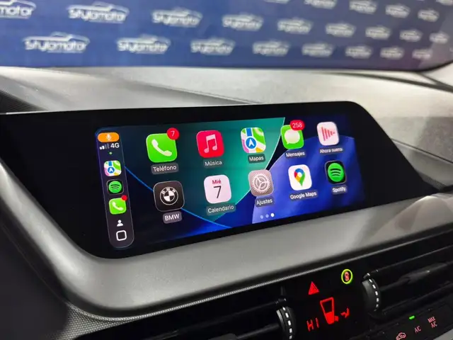 BMW 1 Series view 24