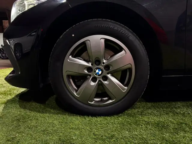 BMW 1 Series view 23