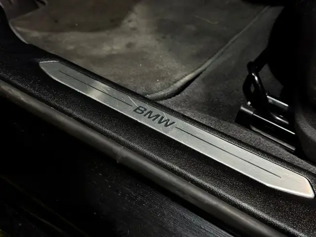 BMW 1 Series view 10