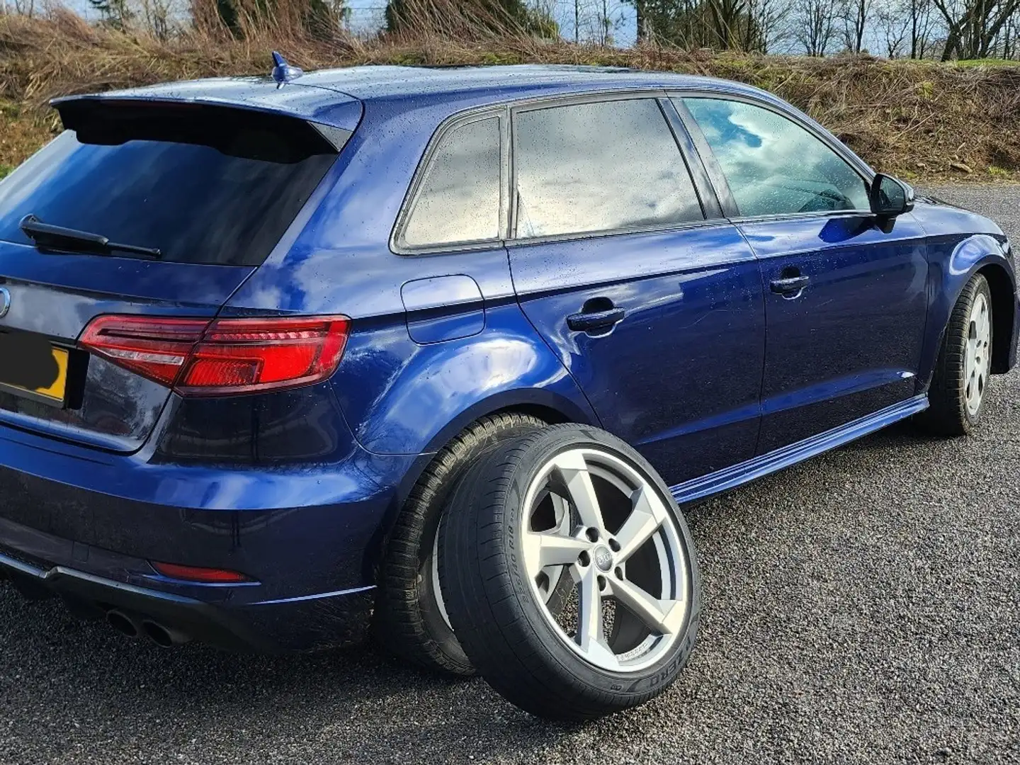 Audi S3 Sportback Bleu - 2