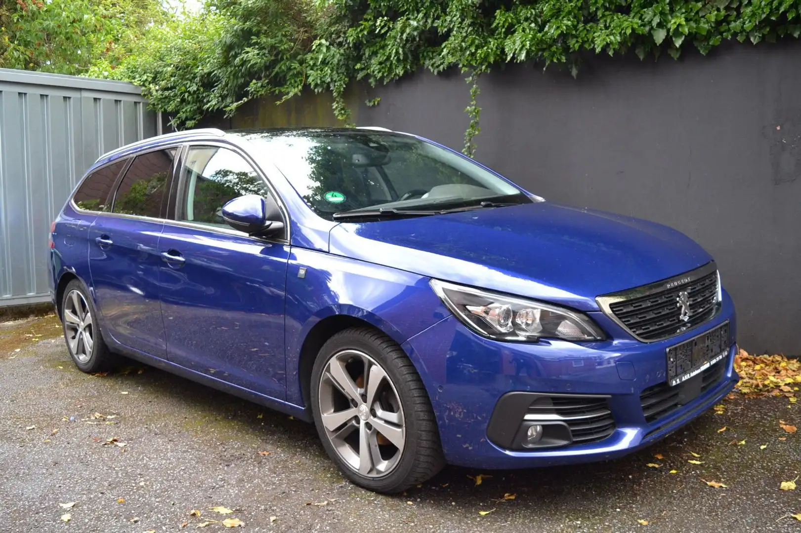 Peugeot 308 SW TECH EDITION Blau - 1