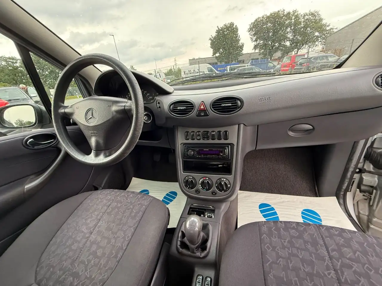 Mercedes-Benz A 140 CLASSIC TÜV NEU/GARAGENFAHRZEUG/KLIMA, foto 10