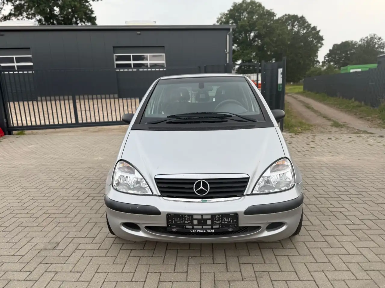 Mercedes-Benz A 140 CLASSIC TÜV NEU/GARAGENFAHRZEUG/KLIMA, foto 2