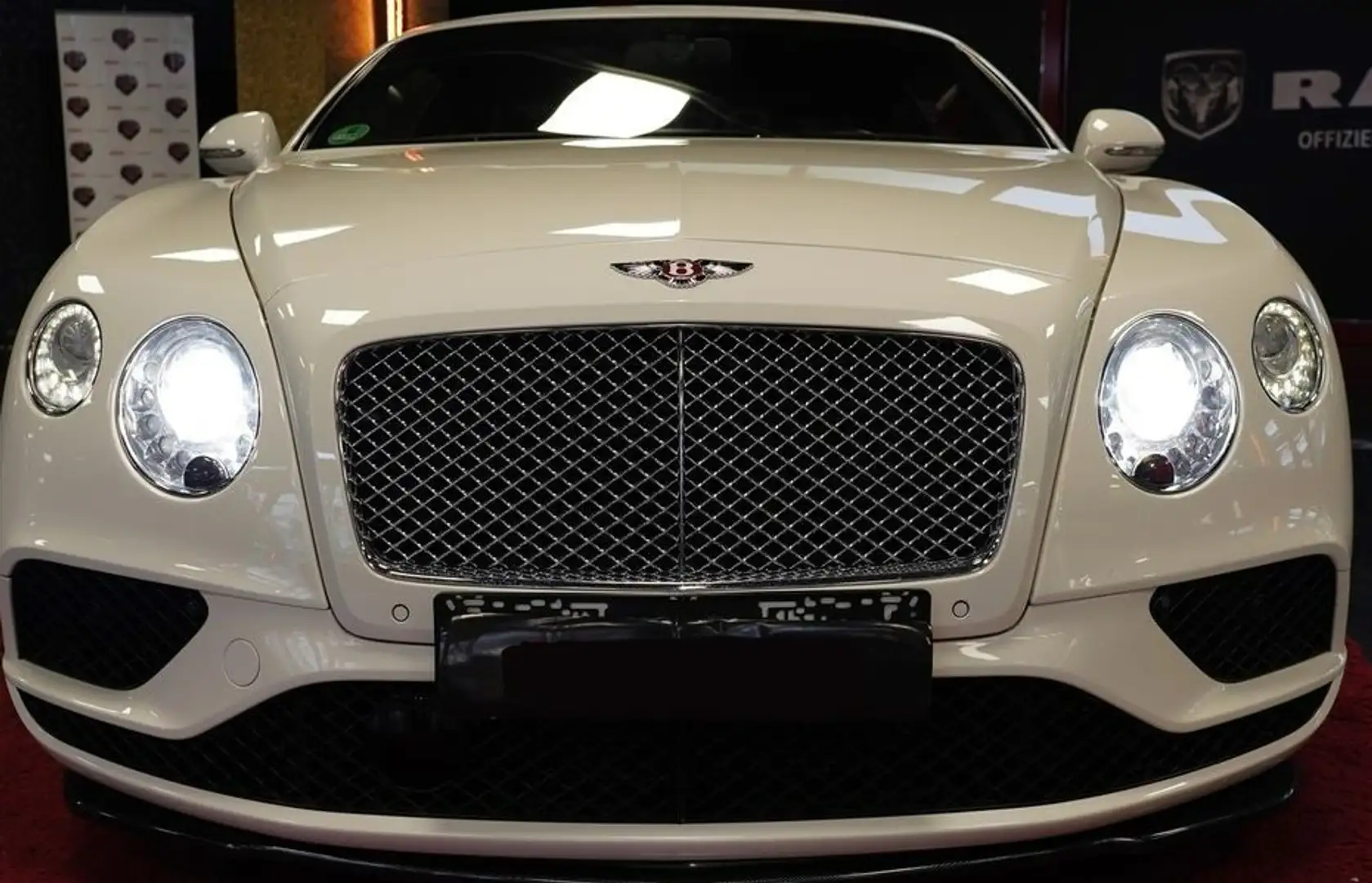 Bentley Continental GT V8 Bílá - 1