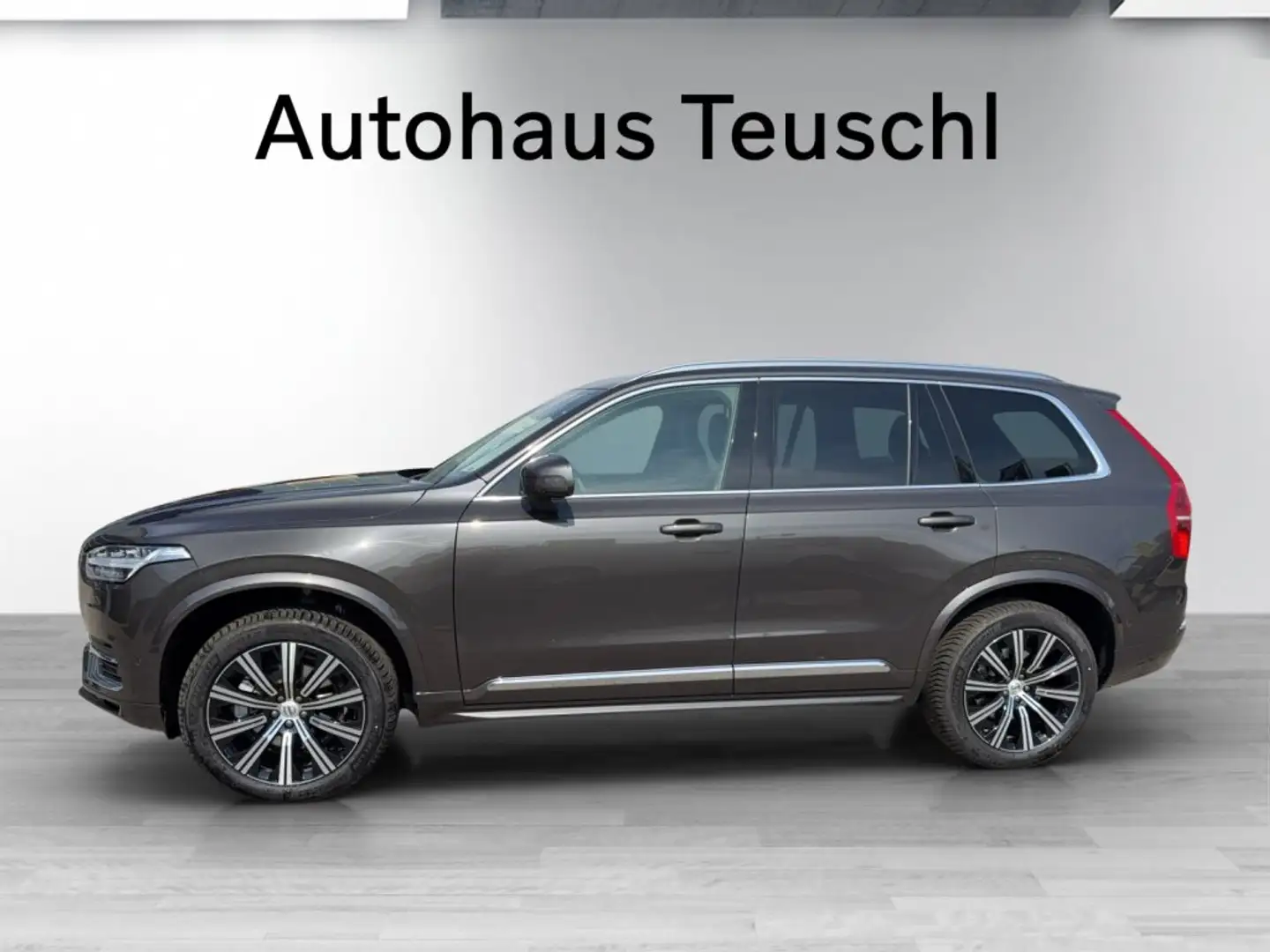 Volvo XC90 Plus, B5 AWD Mild Hybrid, Diesel, Bright, 7 Sitze Grau - 2