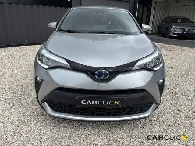 Toyota C-HR view 8