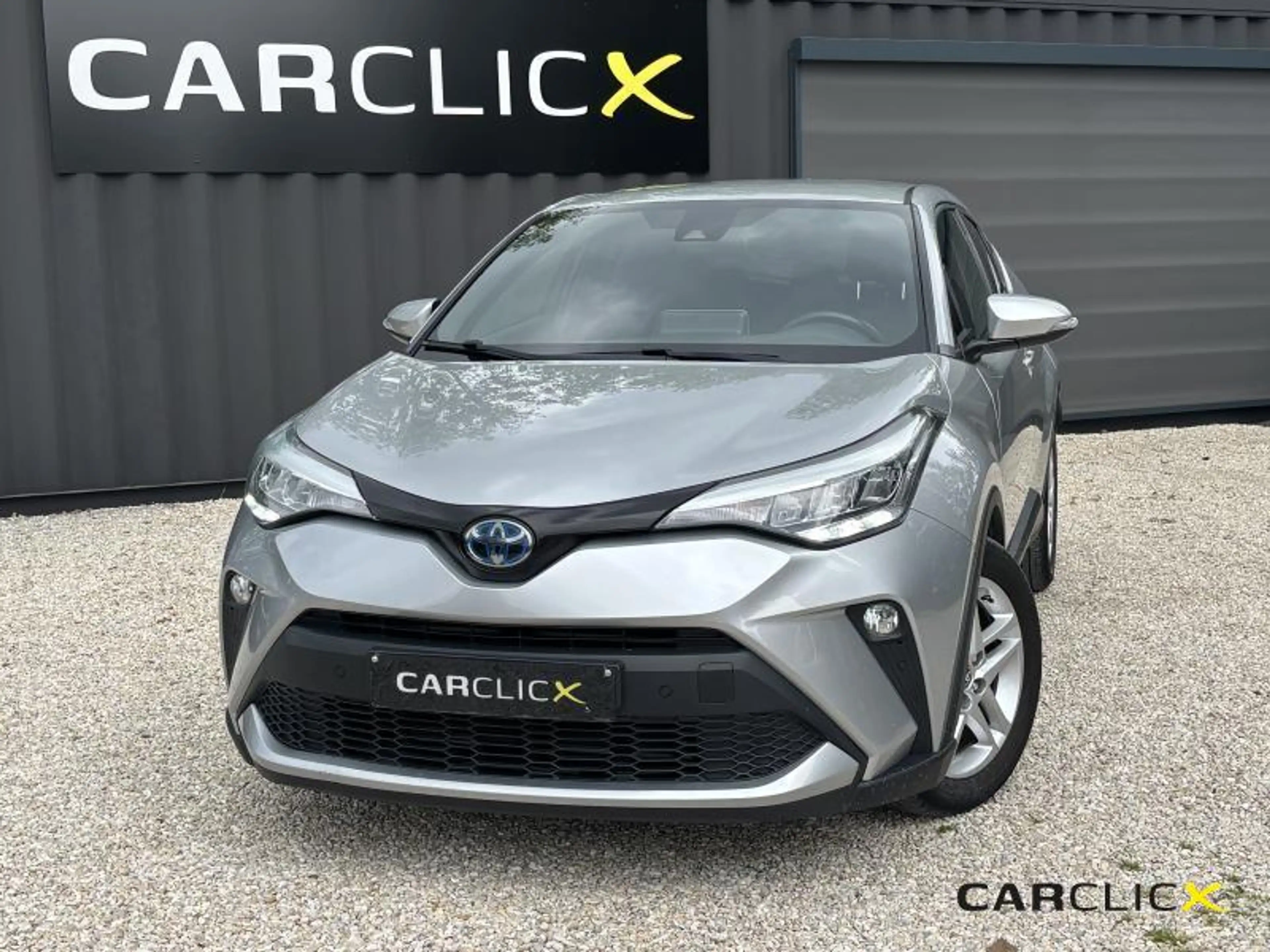 Toyota C-HR *Hybrid*incl. set winterbanden op velg/leder