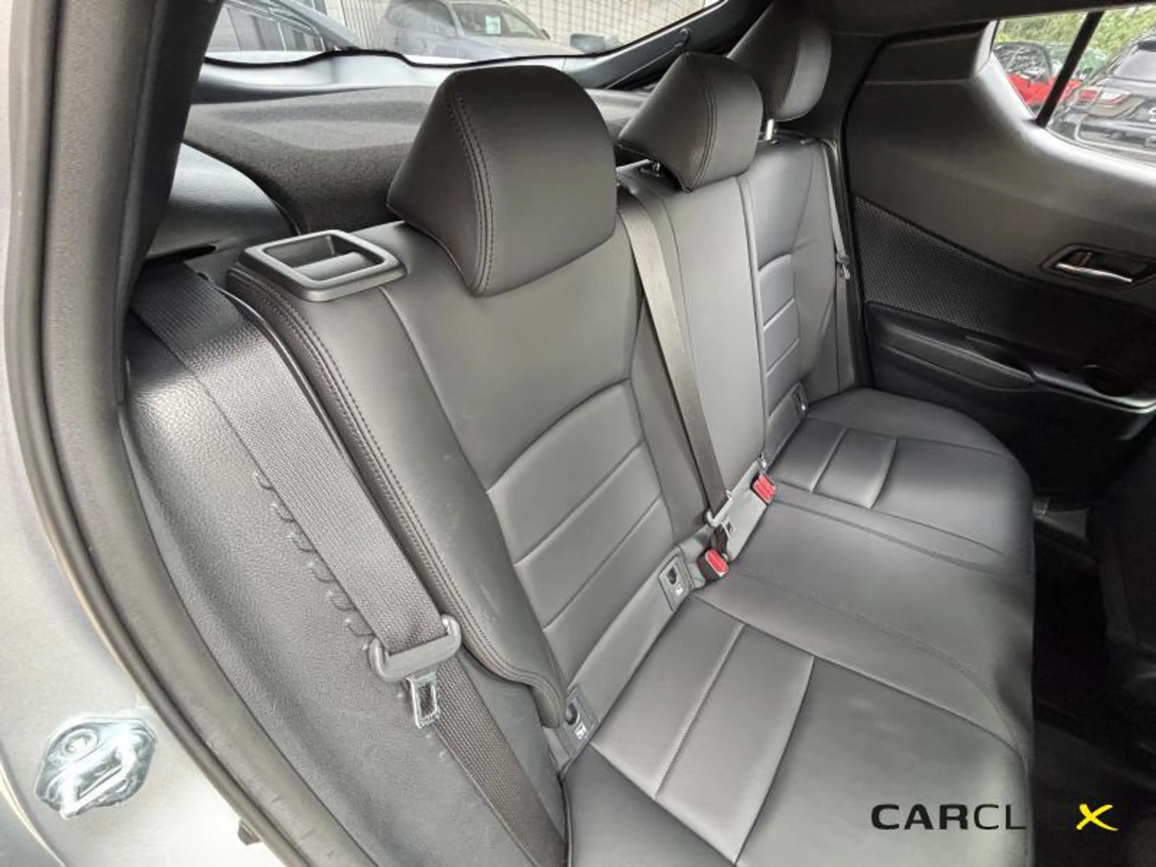 Toyota C-HR *Hybrid*incl. set winterbanden op velg/leder — photo 10