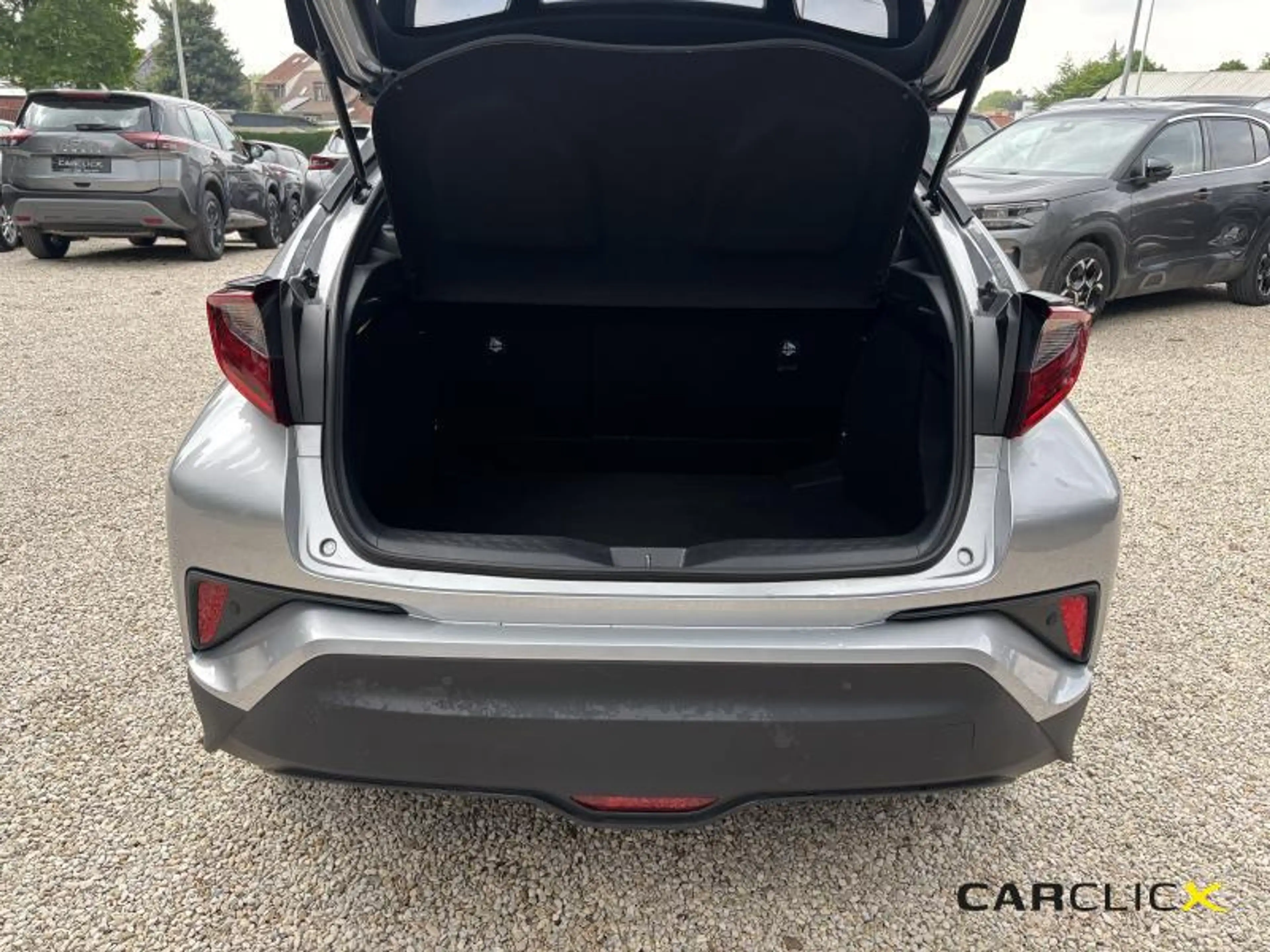 Toyota C-HR *Hybrid*incl. set winterbanden op velg/leder — photo 11