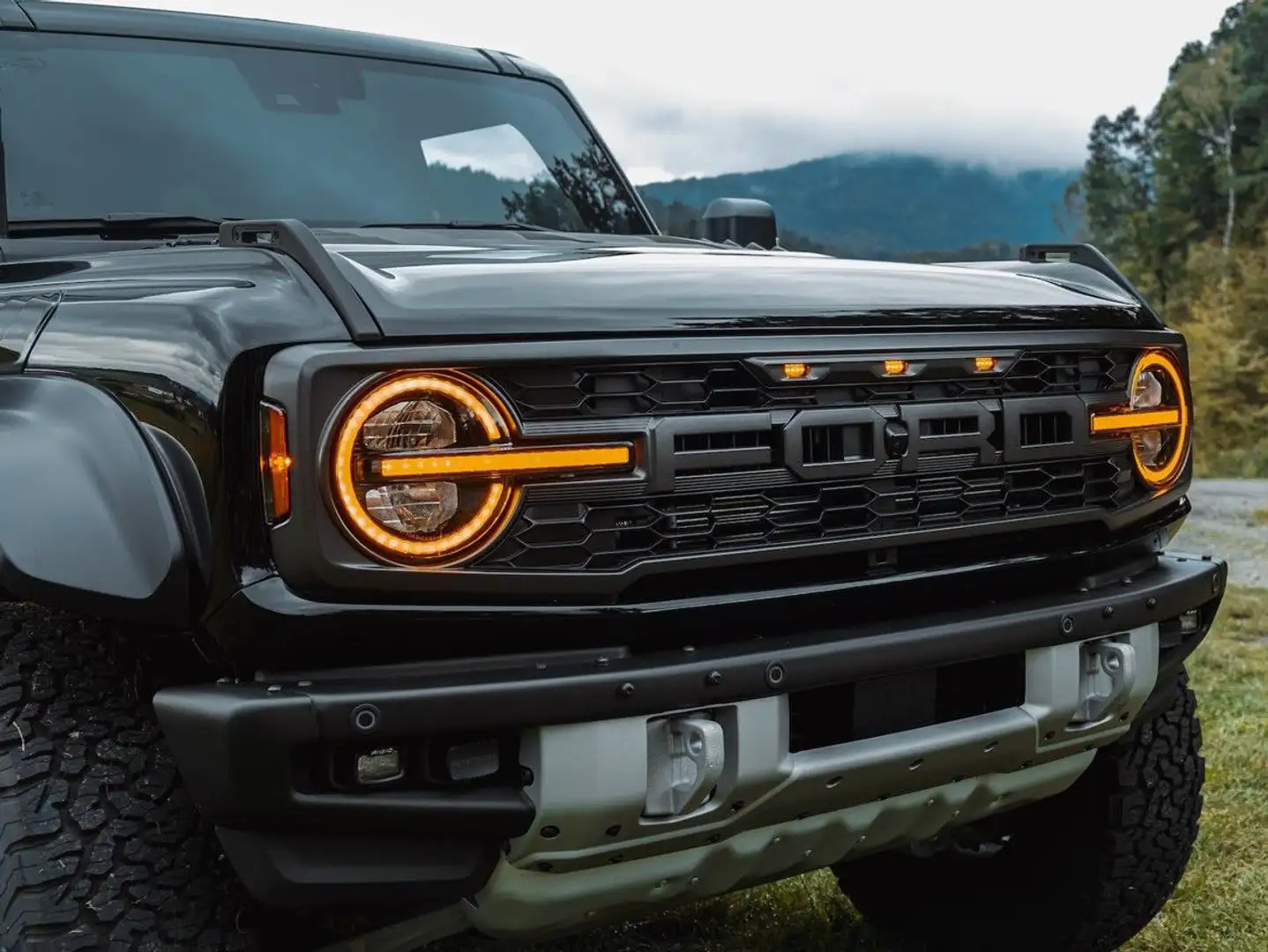 Ford Bronco Raptor 2025 Schwarz - 2