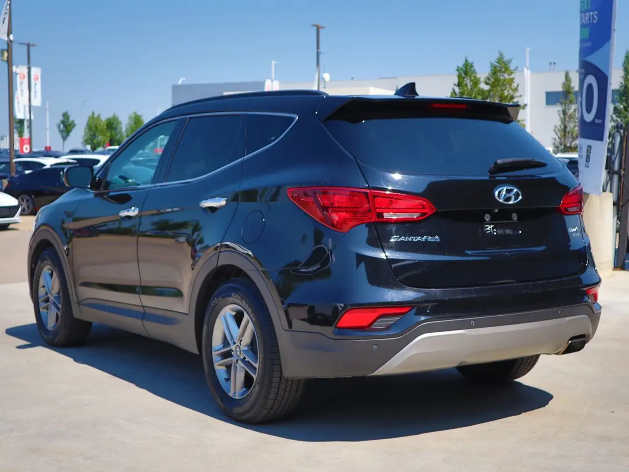 Hyundai SANTA FE photo Hyundai SANTA FE