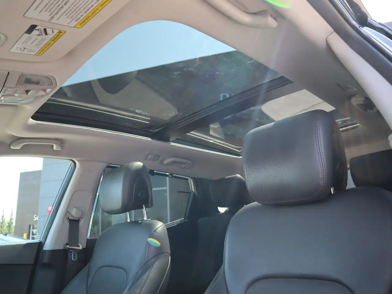 Hyundai SANTA FE photo Hyundai SANTA FE