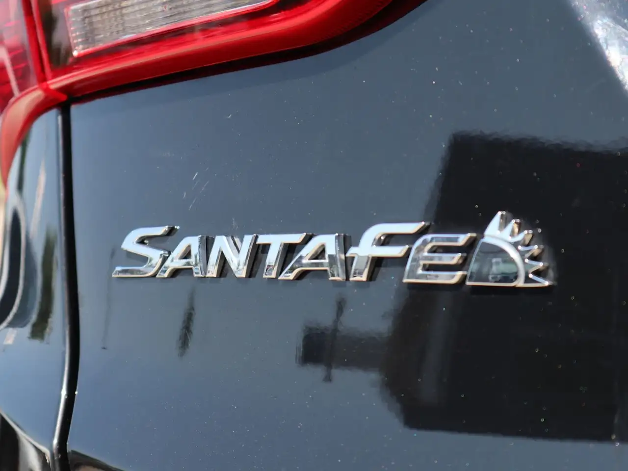 Hyundai SANTA FE photo Hyundai SANTA FE