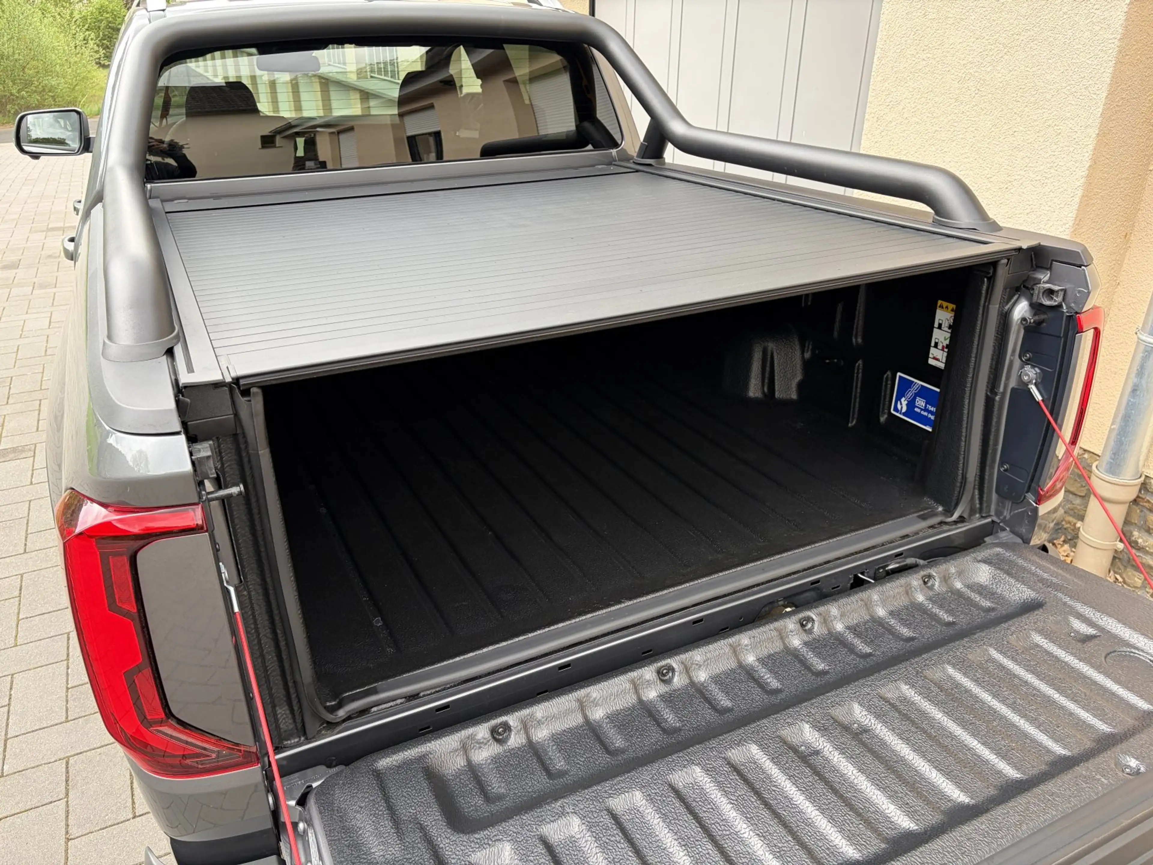 Volkswagen Amarok 3.0 TDi PanAmericana mit Rollcover — photo 14
