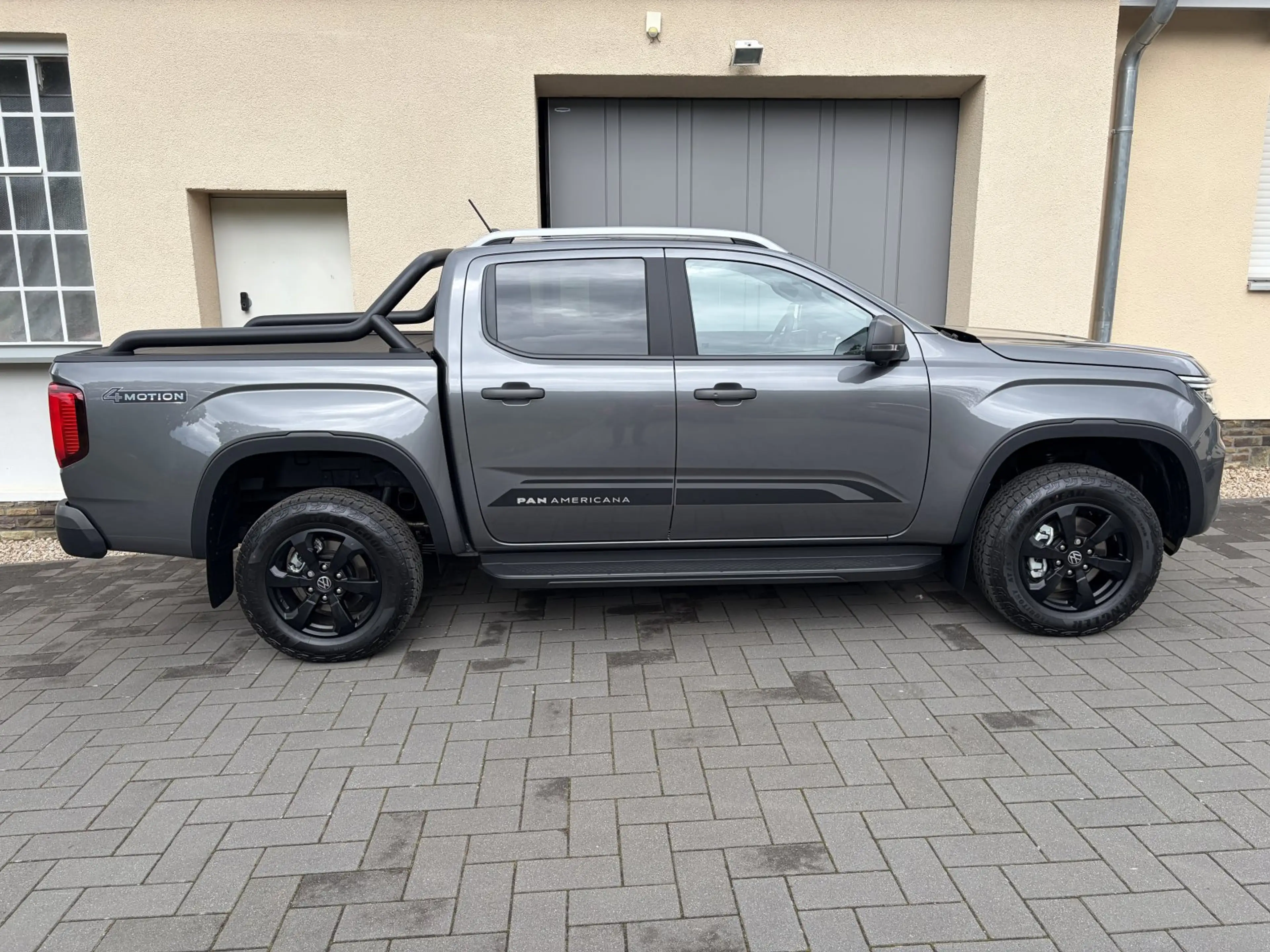 Volkswagen Amarok 3.0 TDi PanAmericana mit Rollcover — photo 5