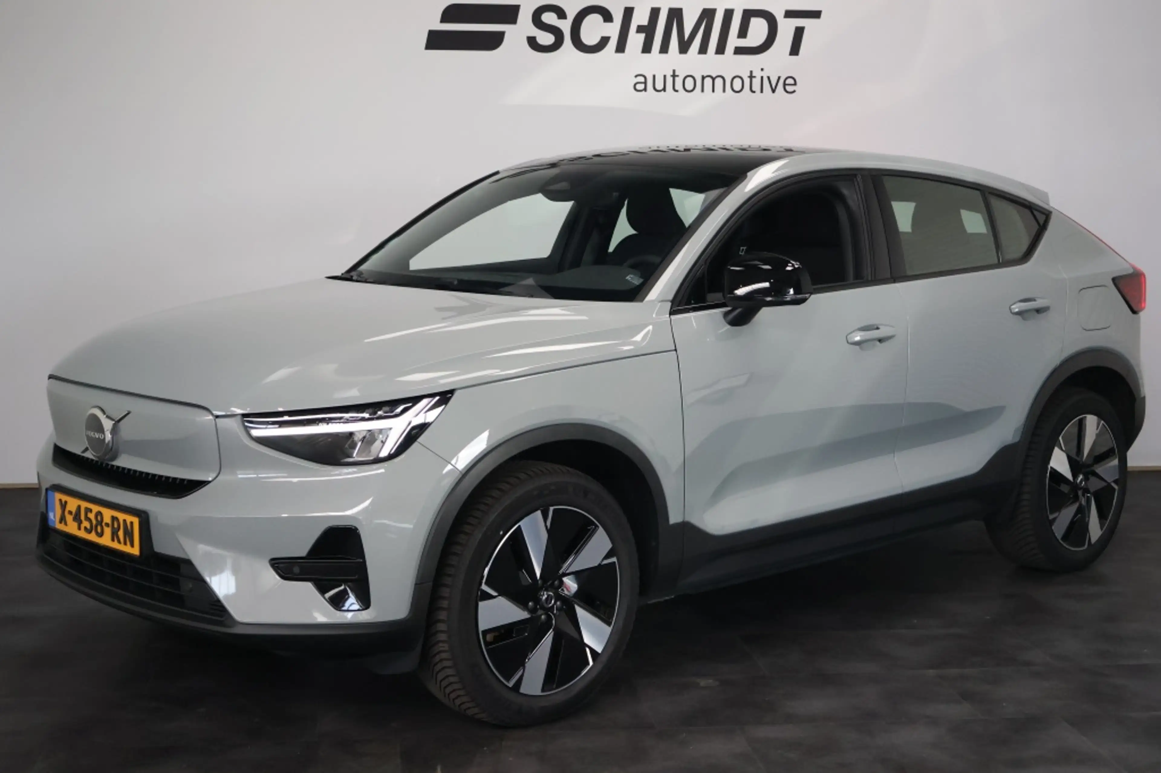 Volvo C40 Single Core 69 kWh | Panoramadak | Carplay | Clima