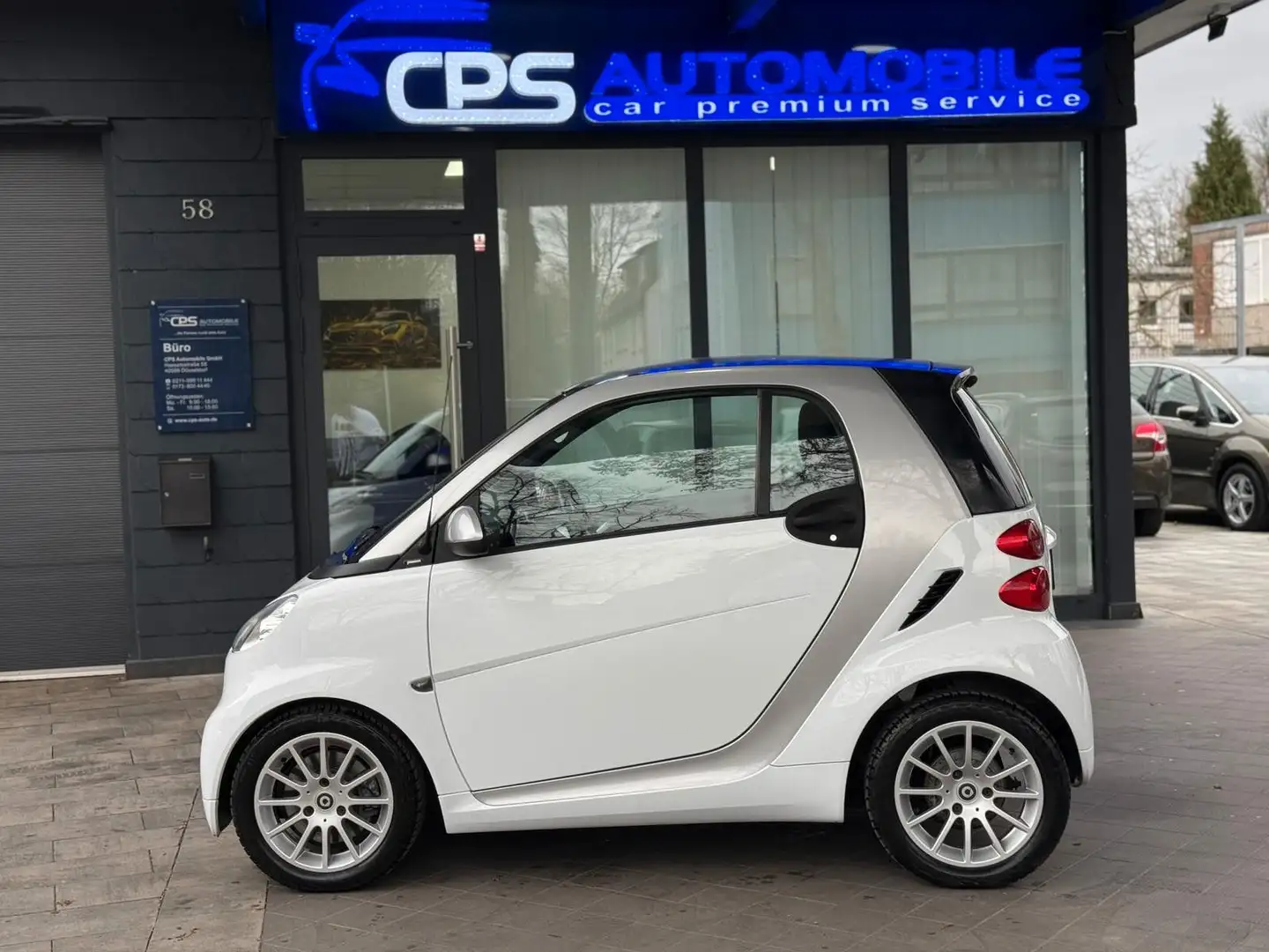 smart forTwo coupe Weiß - 2