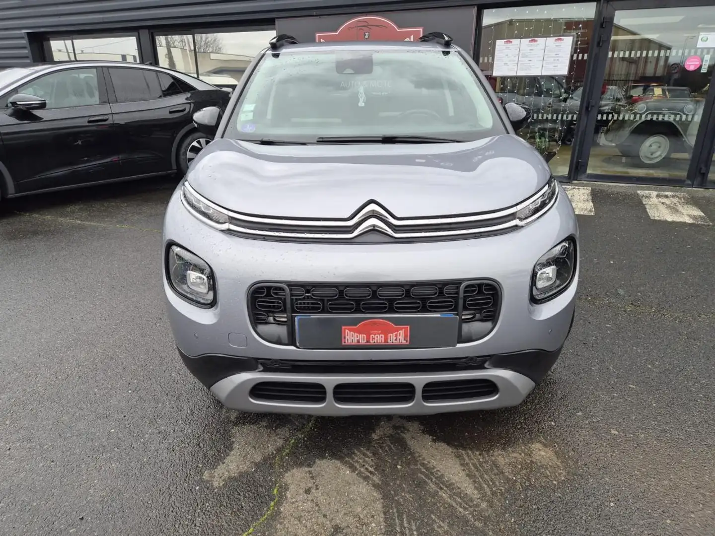 Citroen C3 Aircross C3 Aircross 1.2 PureTech 12V - 110 S\u0026S Shine PHASE 1 Grau - 2