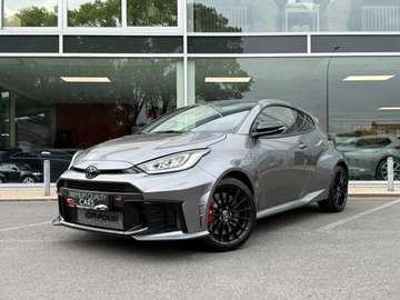 GR-FOUR / PERFORMANCE PACK / CARPLAY /CAMERA / AUTOMAAT / IC SPRAY /