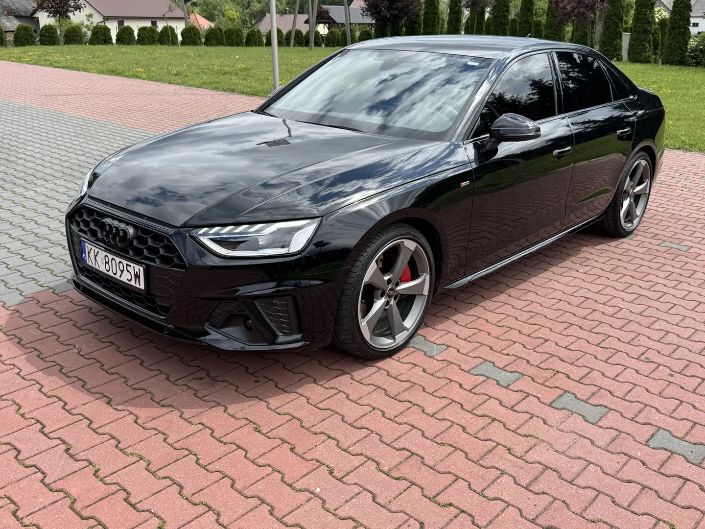 Audi A4 45 TFSI quattro S tronic line - 2