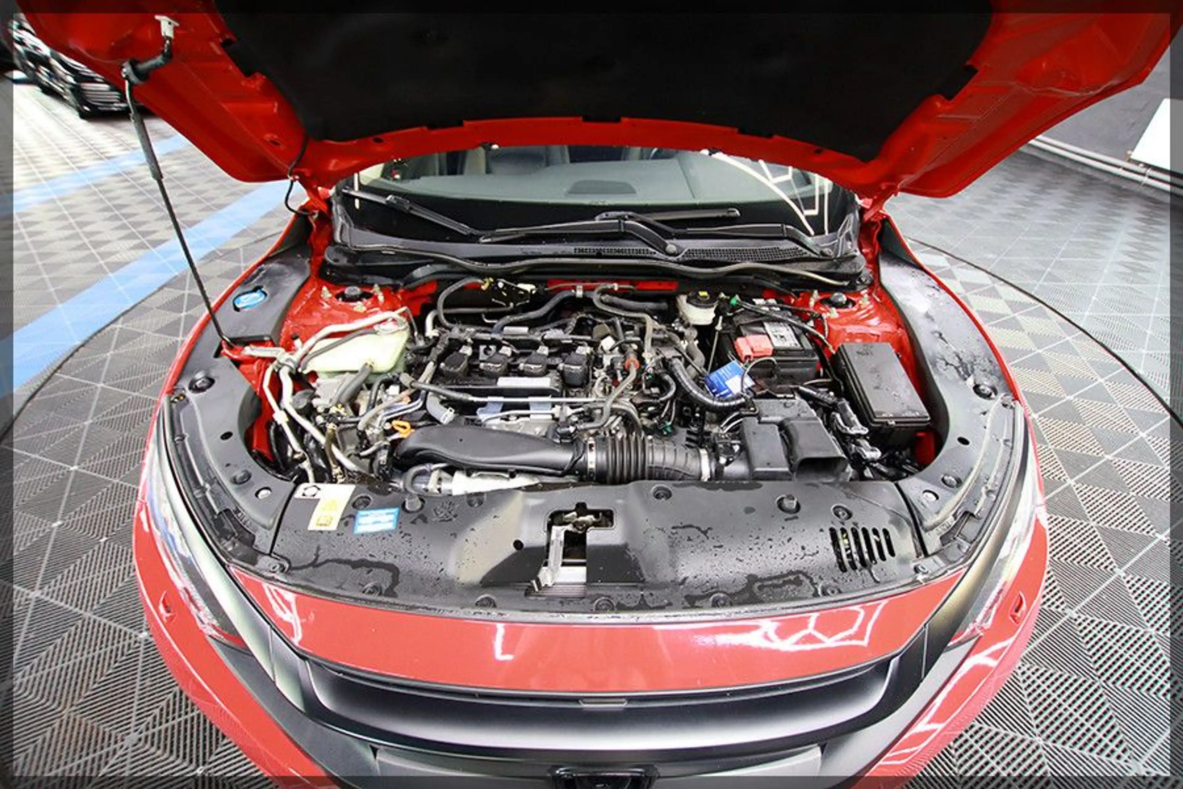Honda Civic Lim. 1.5 Executive PANO / NAVI / CAM — photo 11