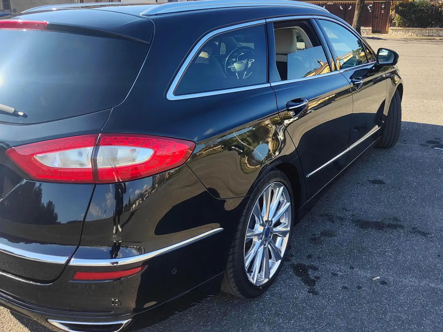 Ford Mondeo Mondeo IV 2015 SW SW 2.0 tdci bt Vignale s Noir - 2