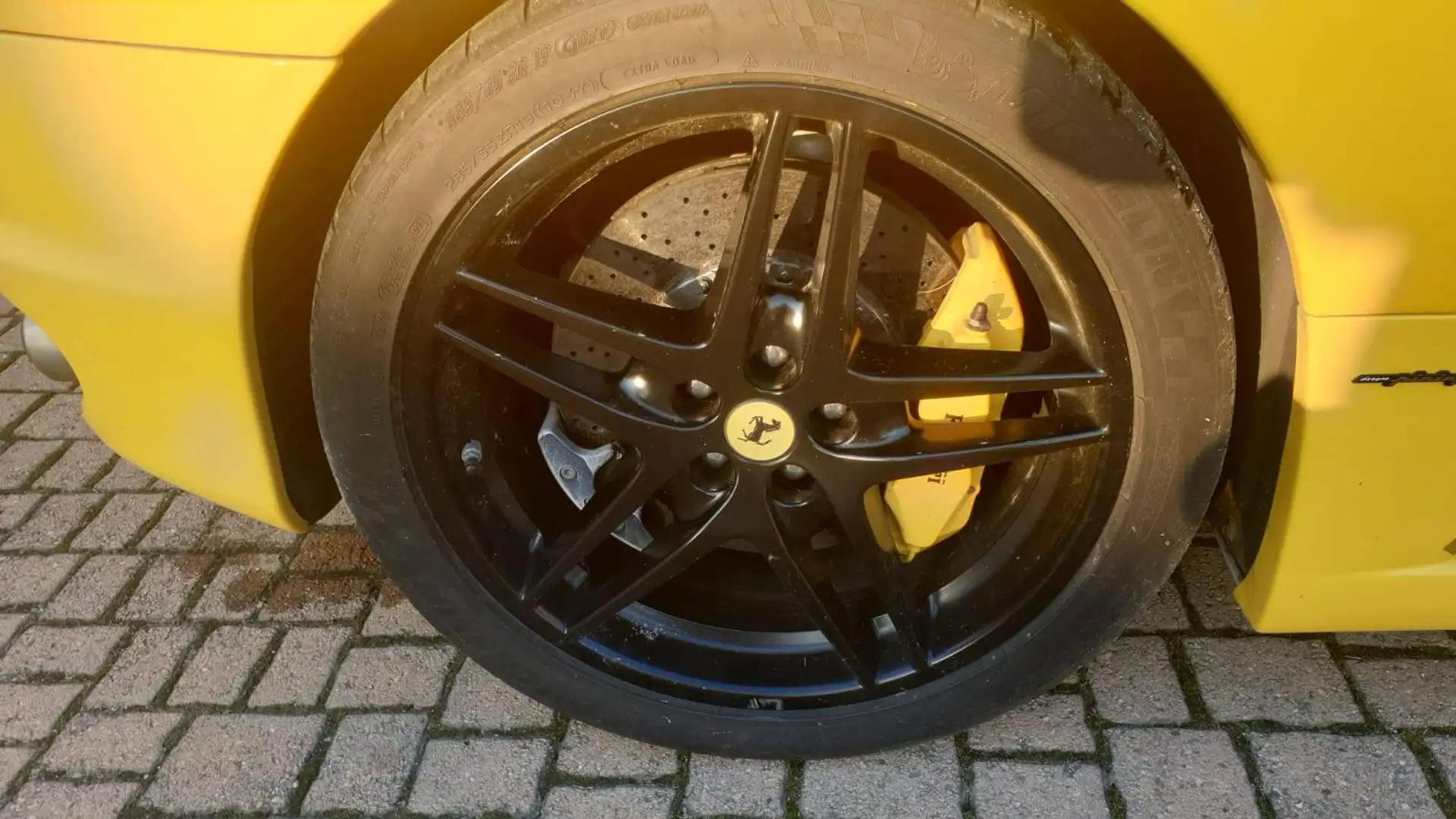 페라리 F430 430 2006 노랑 사진 3