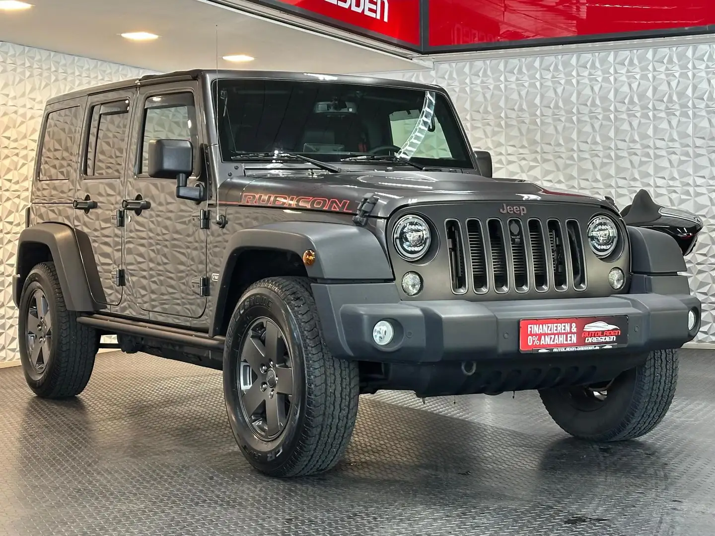 Jeep Wrangler 3.6 JK UNLIMITED RUBICON RECON EDITION Gris - 2
