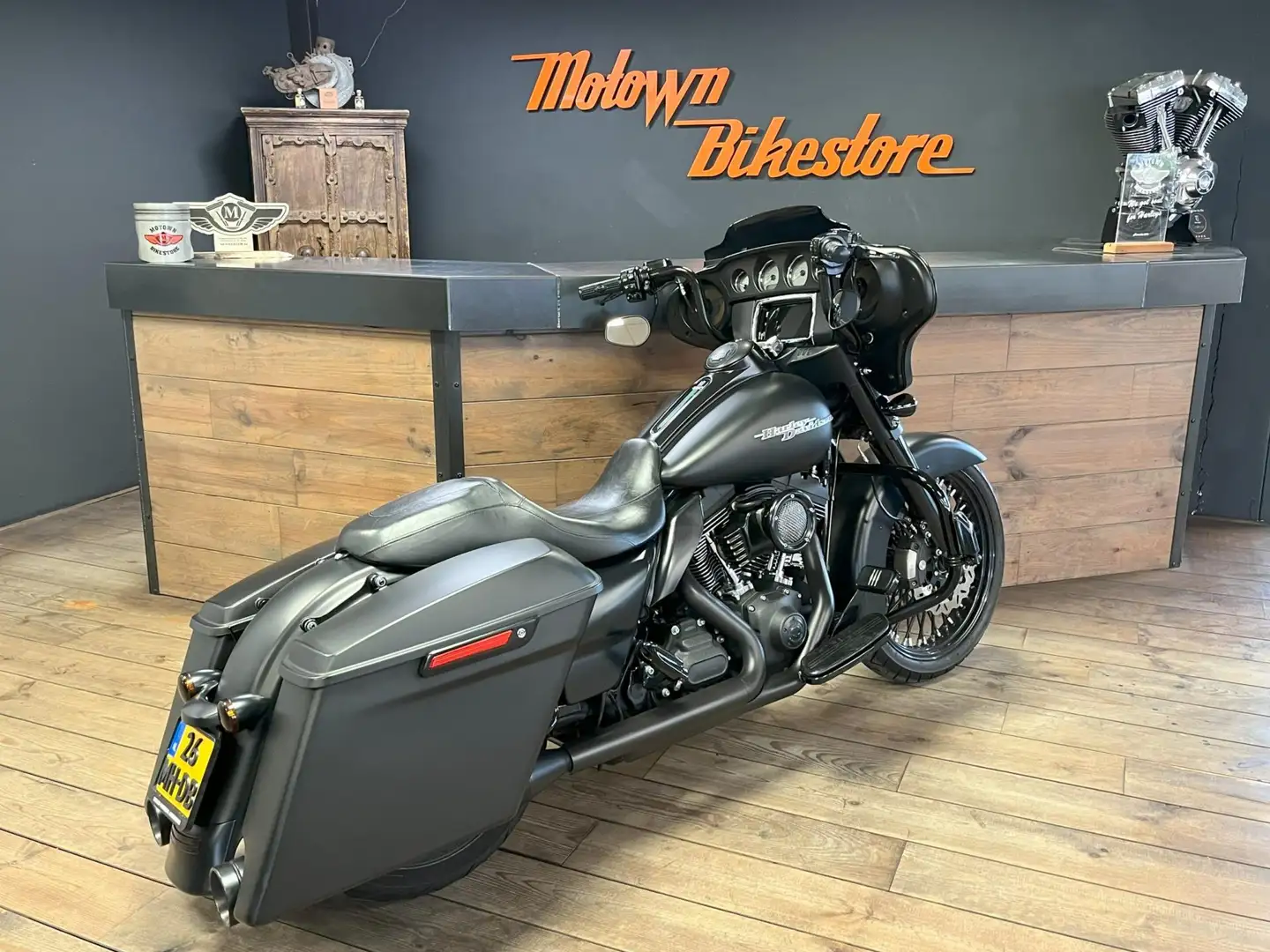 Harley-Davidson Street Glide FLHXS 103Ci Streetglide Special Jekill & Hyde Big Noir - 2
