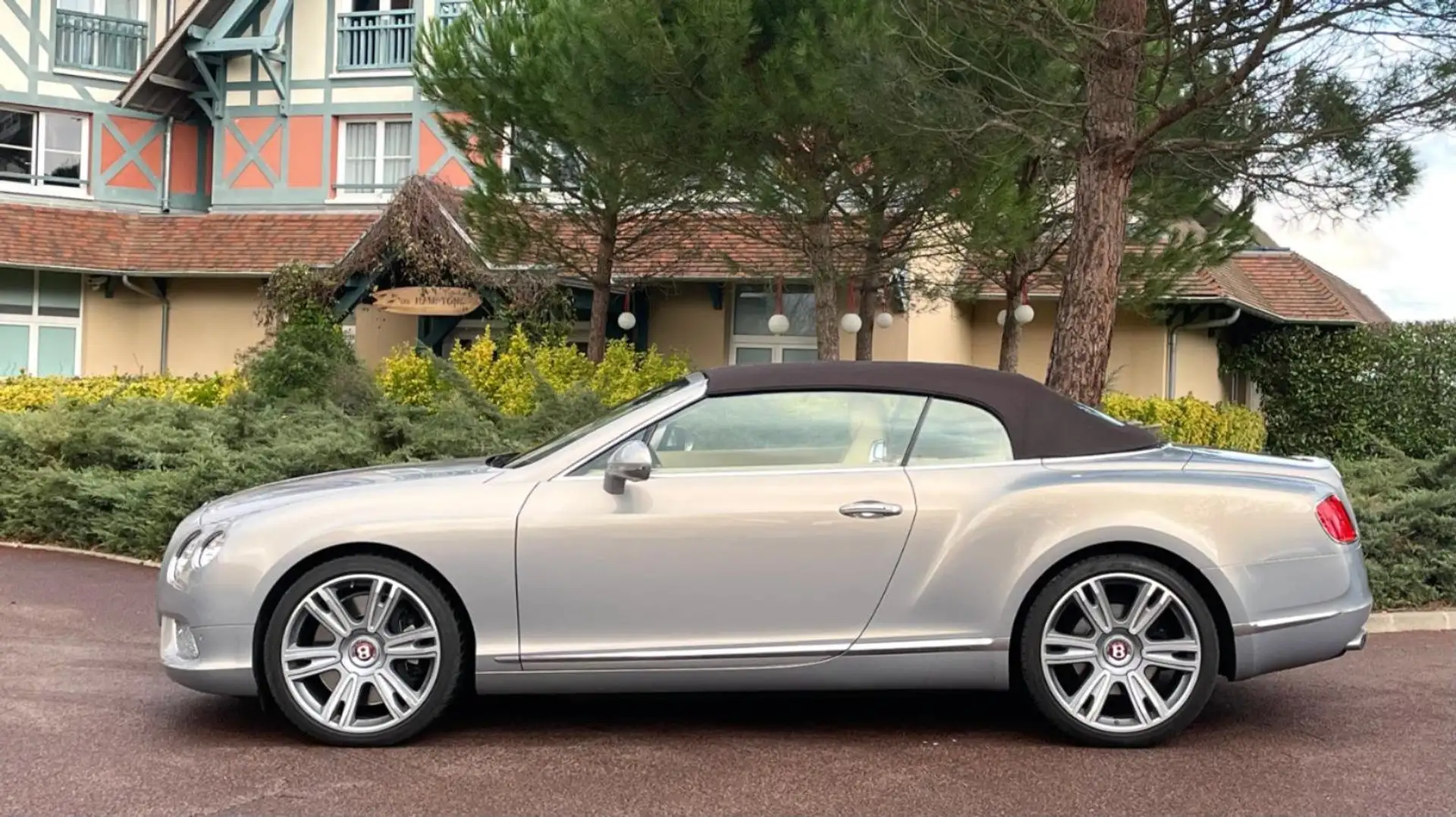 Bentley Continental GTC MULLINER -V8 Biturbo Plateado - 2