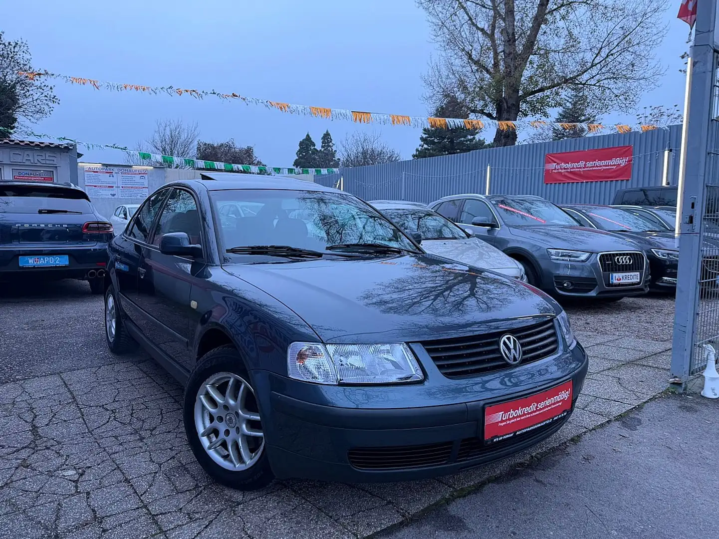 Volkswagen Passat 1,9 TDI/PICKERL BIS 06/26+4/SCHIEBEDACH Zwart - 2