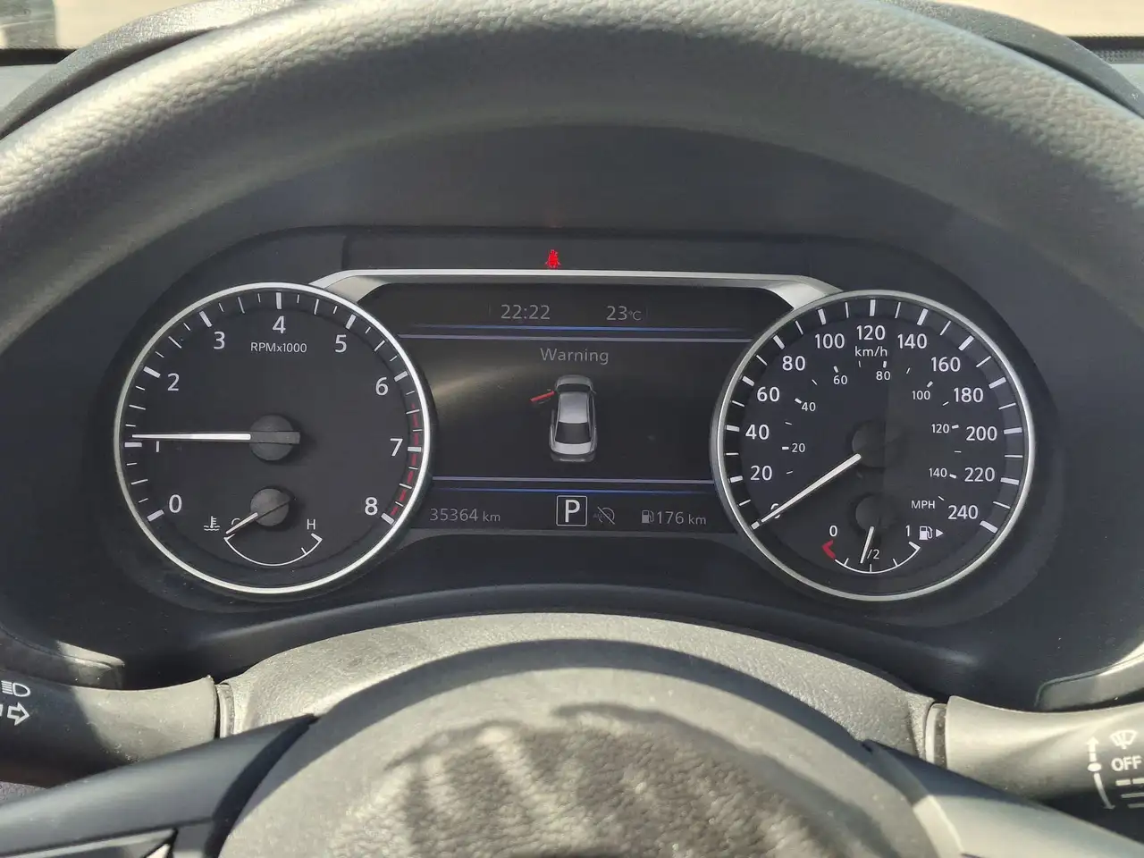 Nissan Sentra снимка Nissan Sentra
