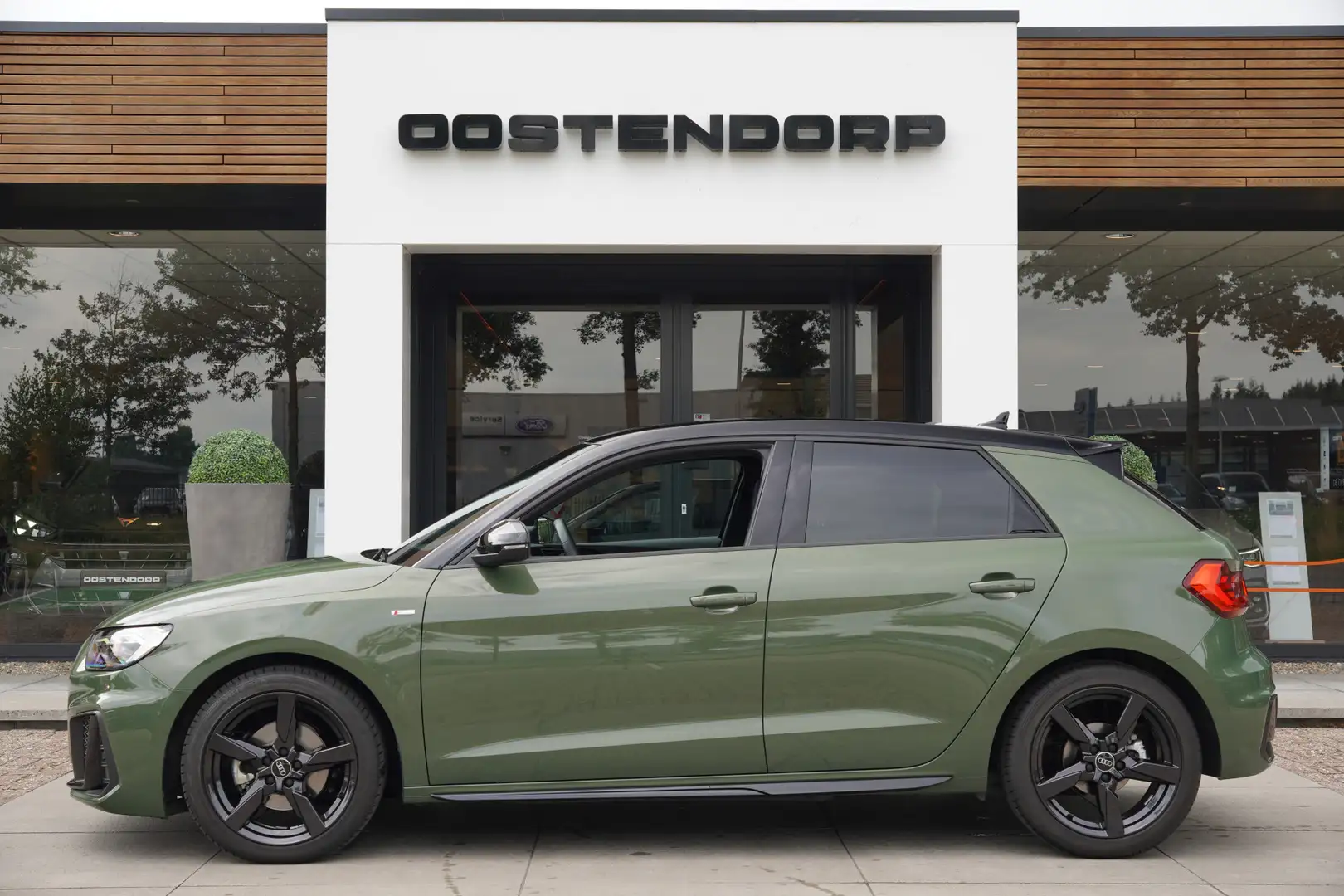Audi A1 Sportback 30 TFSI/116pk S-Line Automaat|2024|LED|P Groen - 1
