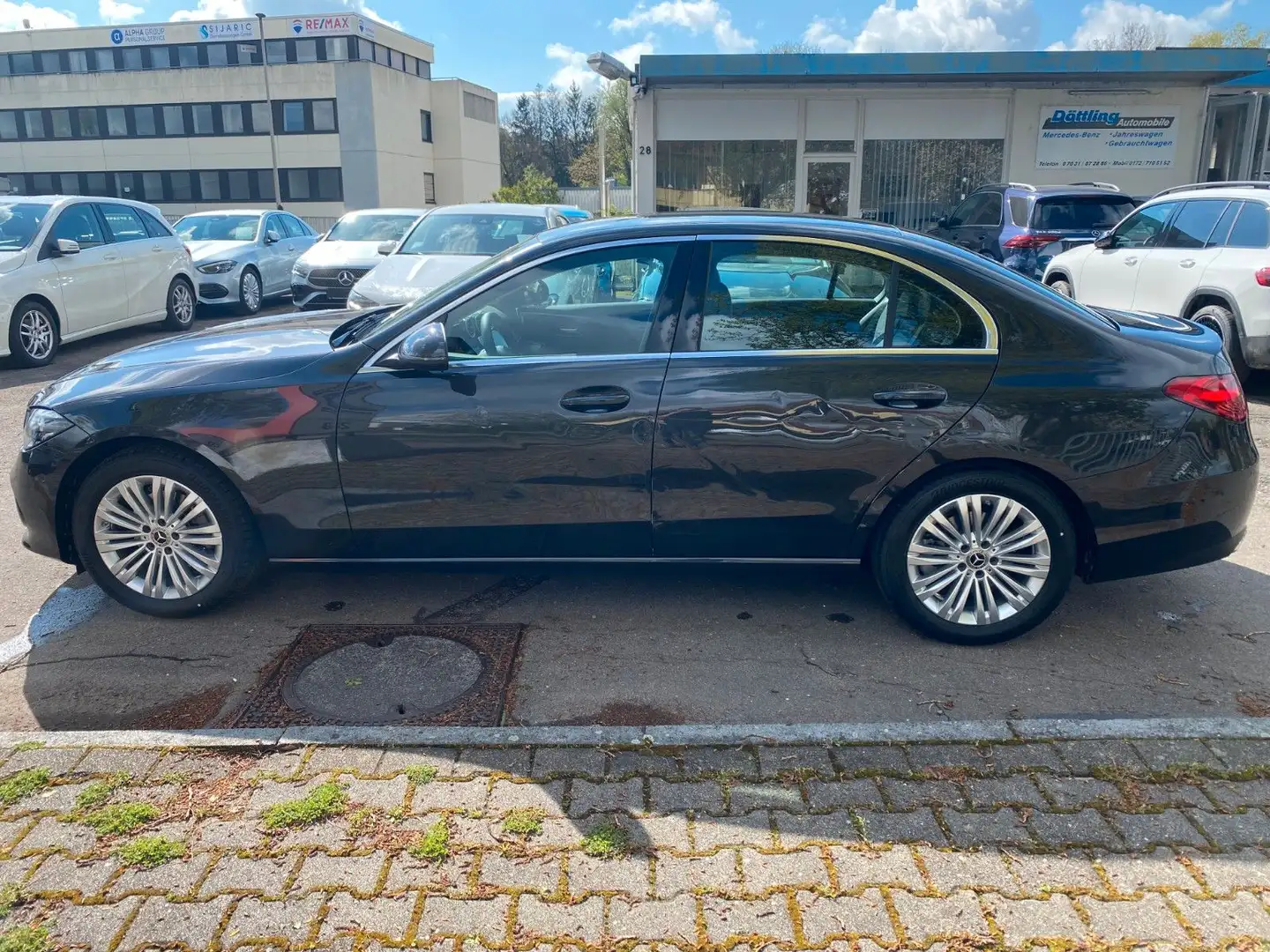 Mercedes-Benz C 180 *Avantgarde Advanced/Distr/AHK/Burm/Totw* Grau - 2