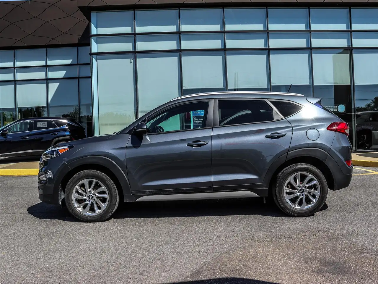 Hyundai TUCSON снимка Hyundai TUCSON