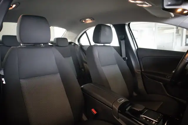 Mercedes-Benz A-Class view 9