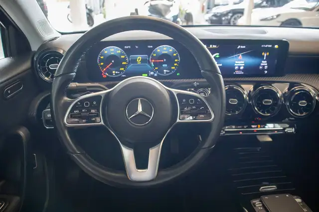Mercedes-Benz A-Class view 12