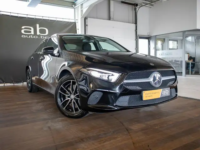Mercedes-Benz A-Class view 3
