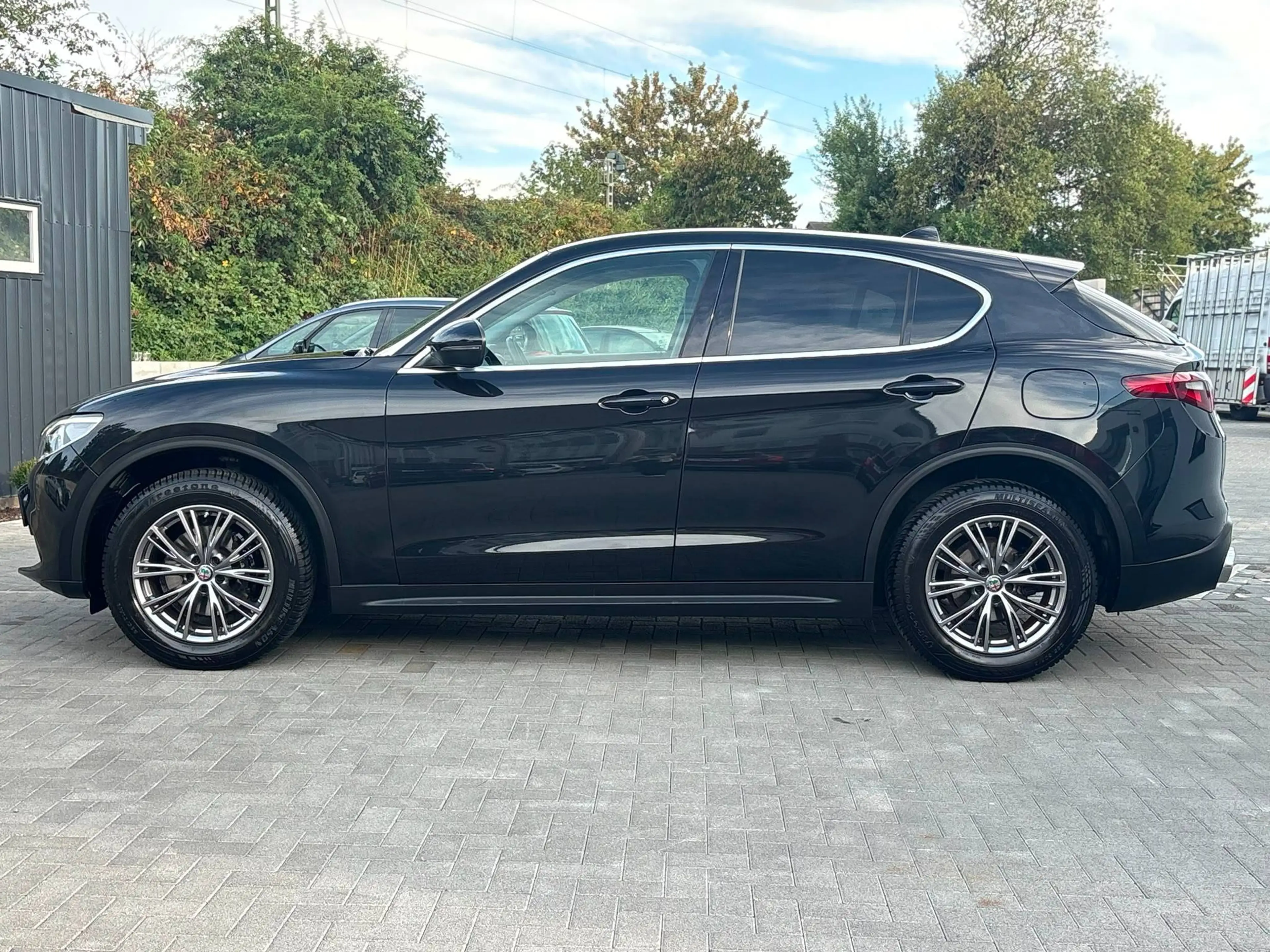 Alfa Romeo Stelvio Super Q4 — photo 2