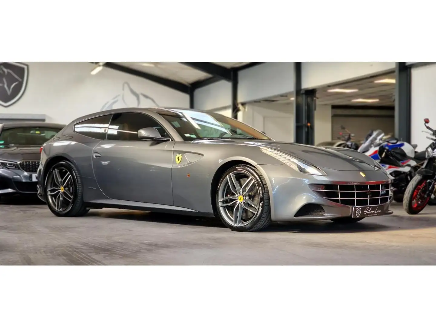 Ferrari FF 6.3 V12 660 / Historique Ferrari complet / Entiere Gris - 2