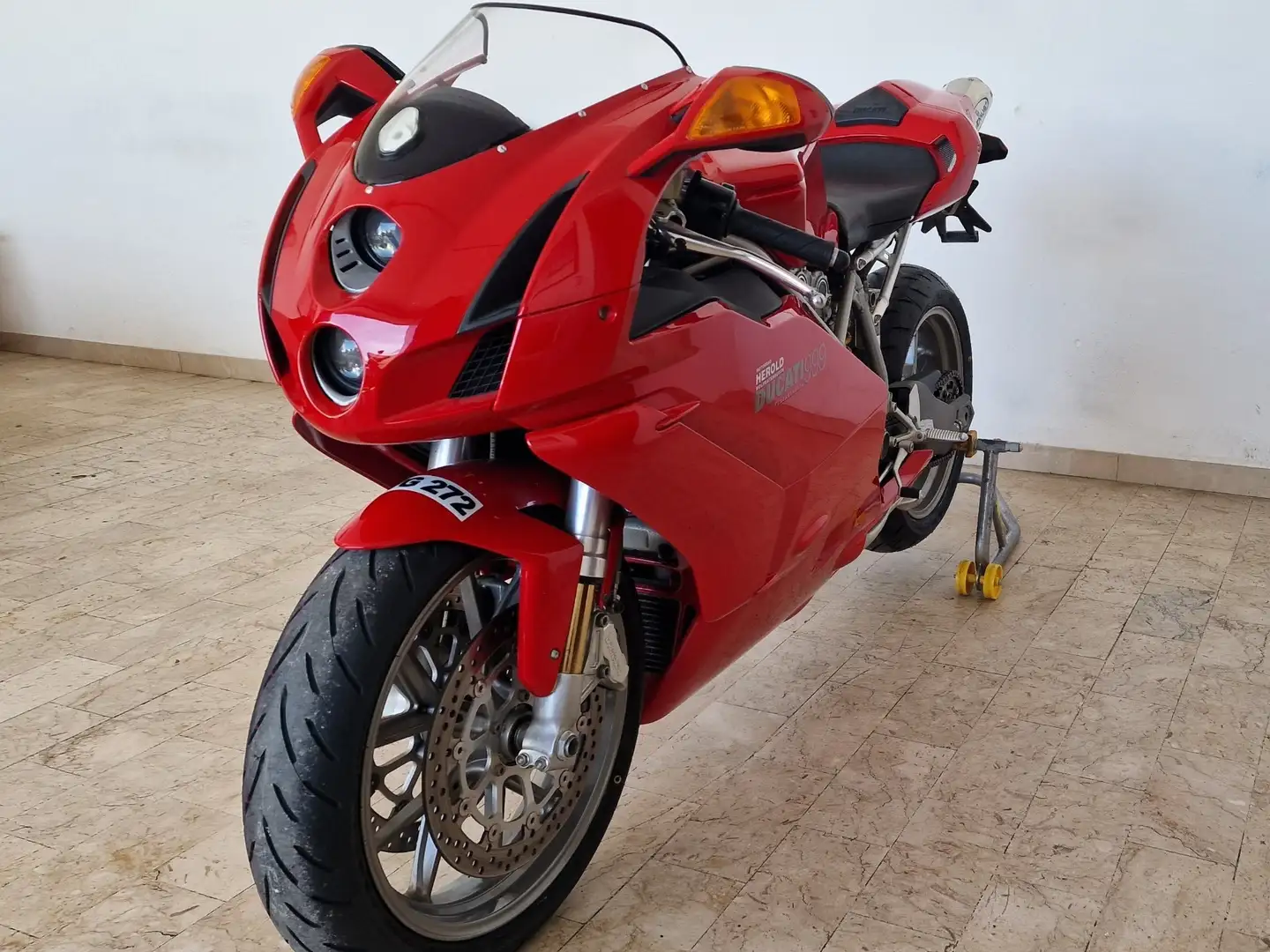 Ducati 999 Testastretta Rosso - 1