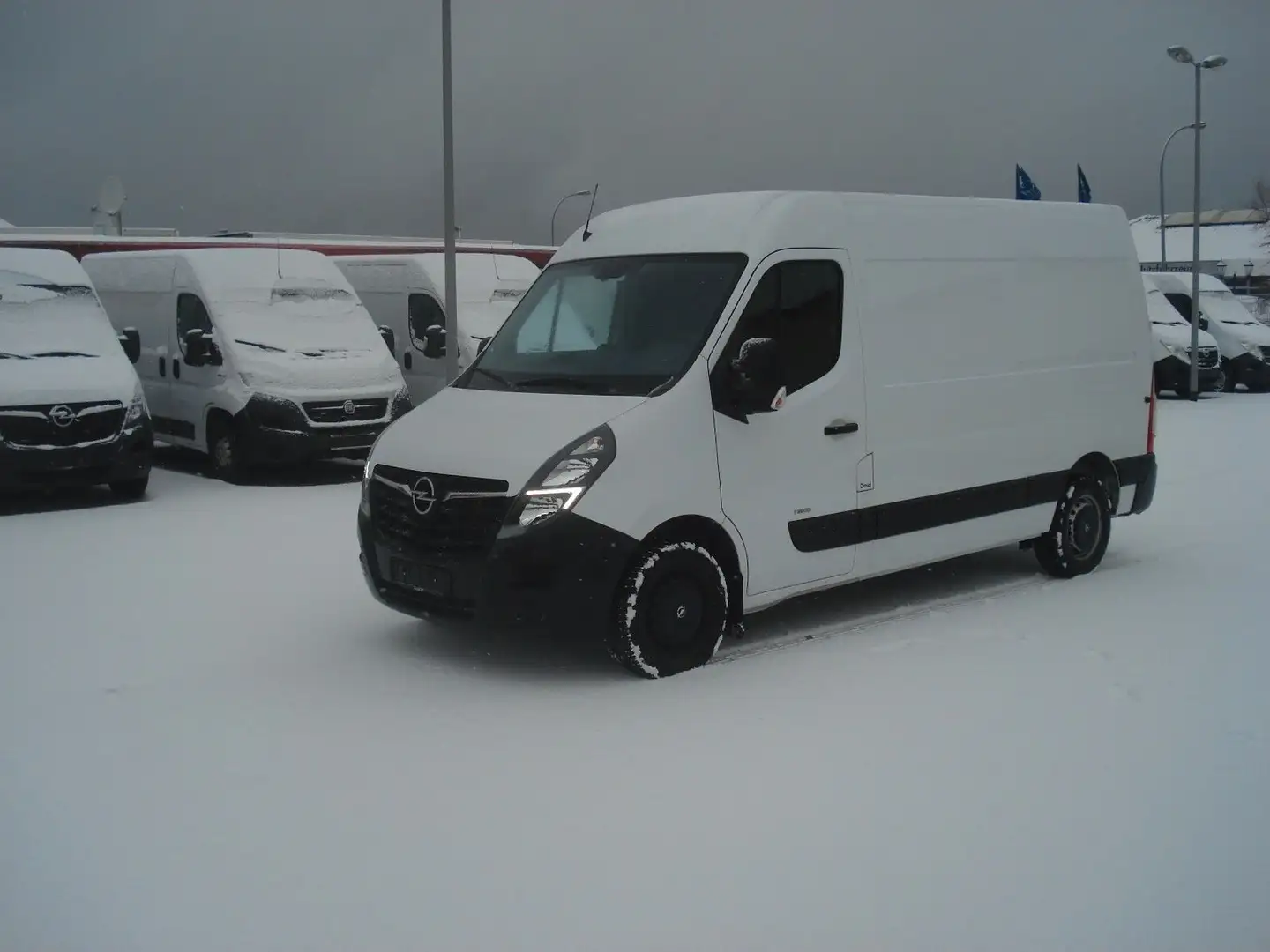 Opel Movano B L2H2 3,5t 42700Km Navi Klima EURO6 PDC Weiß - 1