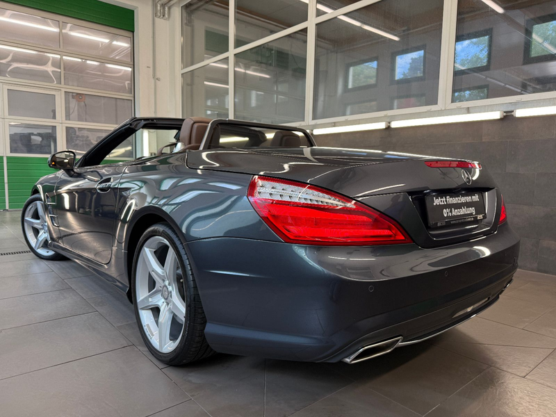 Mercedes-Benz SL 500 AMG BRD 1.HD AIRSCARF DISTRONIC SITZKLIMA — photo 14