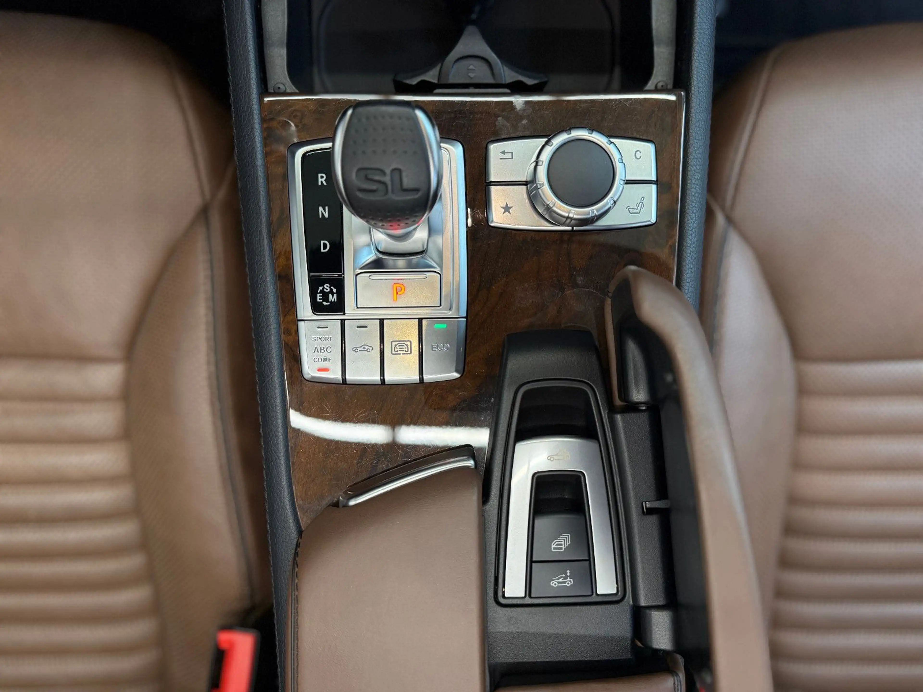 Mercedes-Benz SL 500 AMG BRD 1.HD AIRSCARF DISTRONIC SITZKLIMA — photo 10