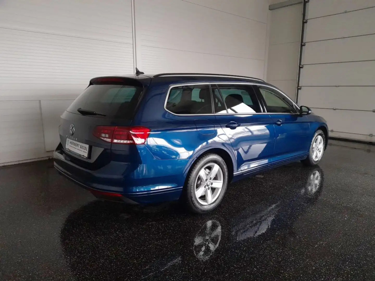 Volkswagen Passat Variant BUSINESS 2,0 TDI DSG *VIRTUELL PRO / LED / NAVI / ACC / KAMERA / SPORT MASSAGESITZE* Blau - 2