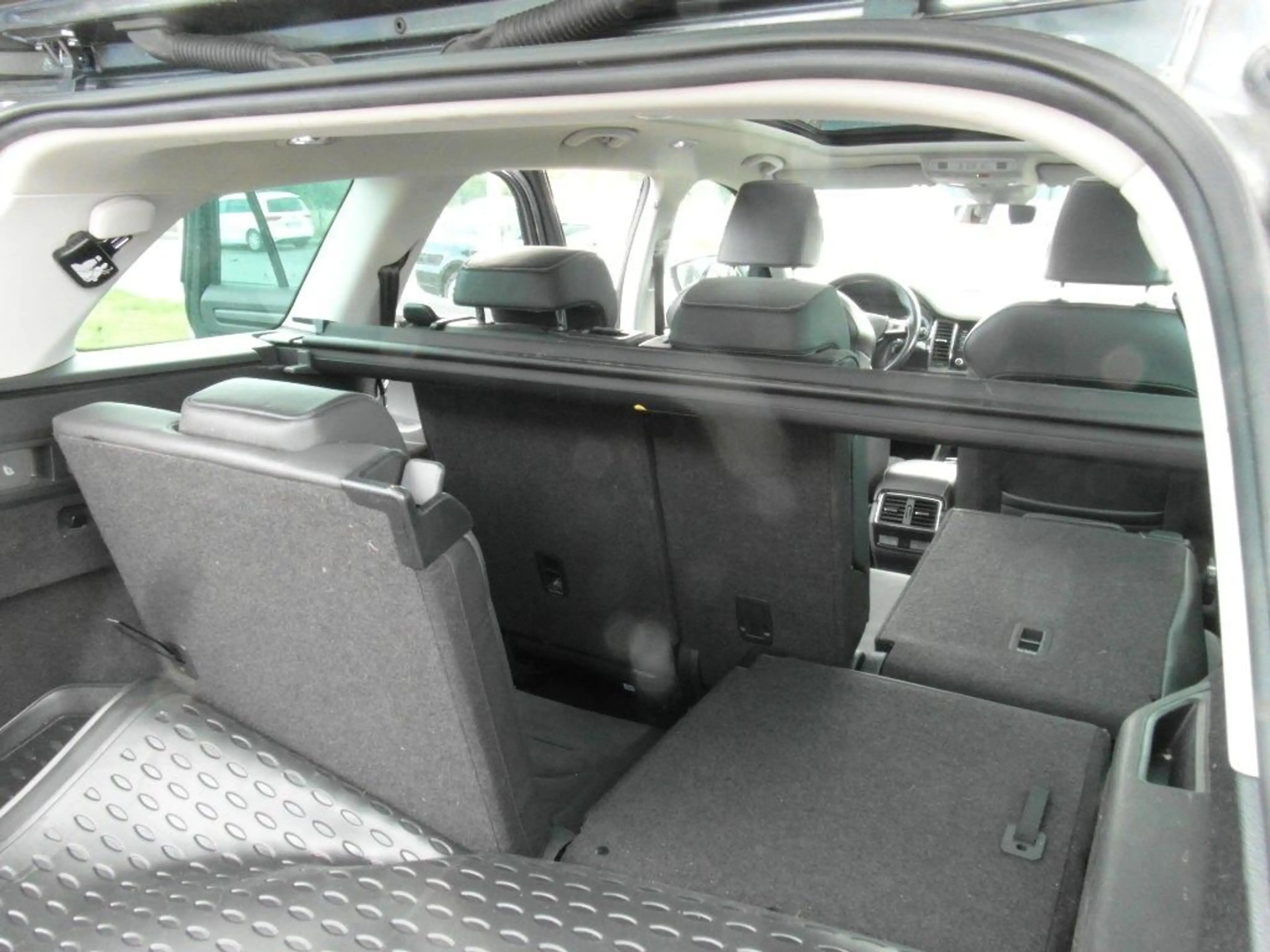 Skoda Kodiaq 2.0 TDI 140kW DSG 4x4,AHK,Panor, 7Sz,Navi — photo 11