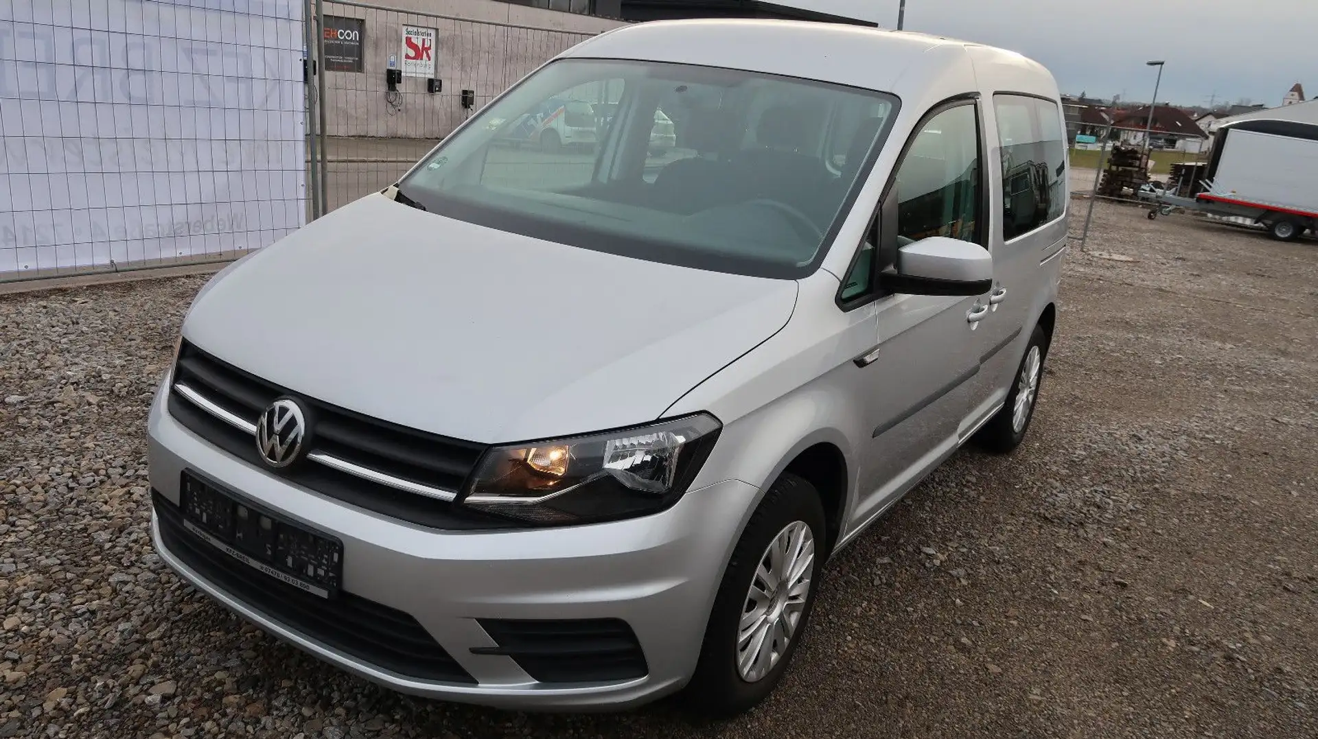 Volkswagen Caddy PKW Trendline BMT Rollstuhl Argent - 1